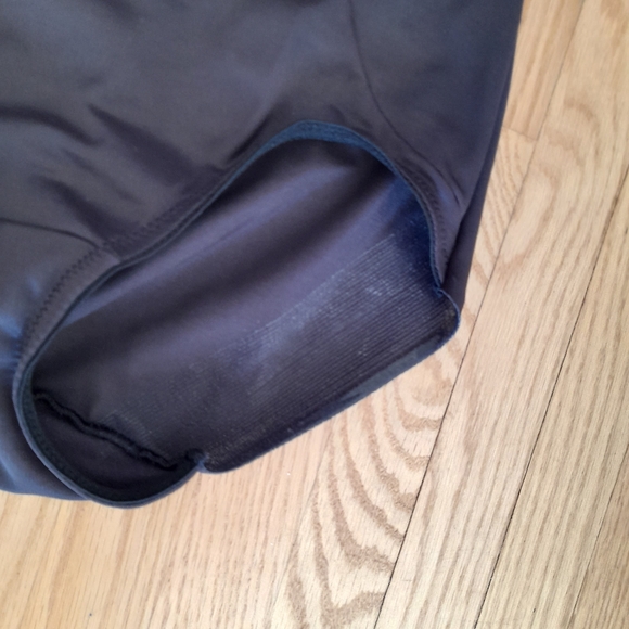 Black Miraclesuit Shapewear - Picture 6 of 11